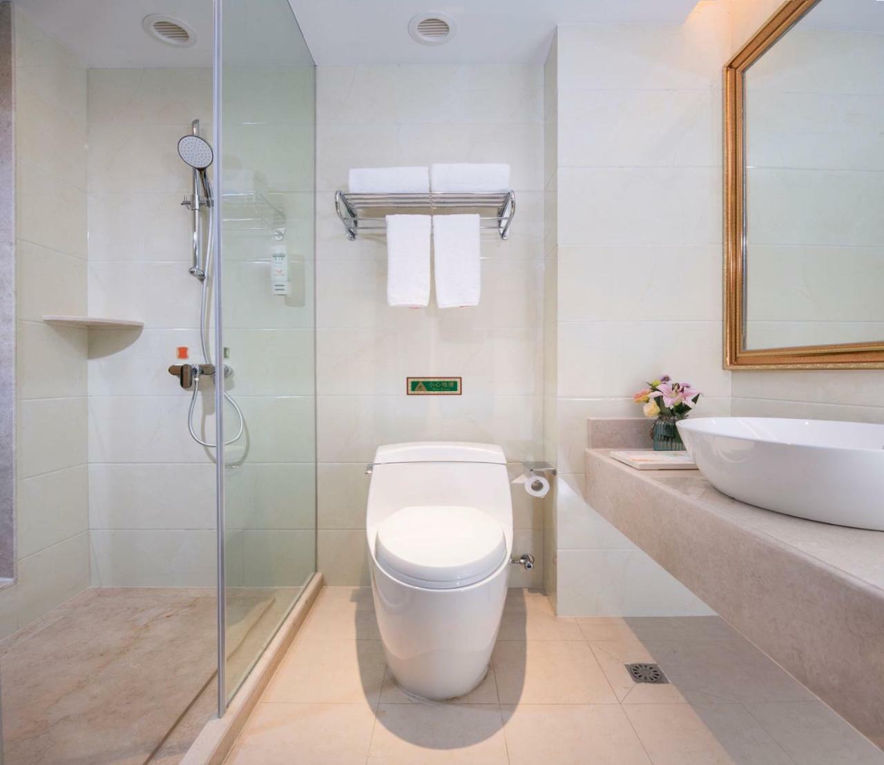 Vienna International Hotel Fenghua Zhongshan Road Экстерьер фото