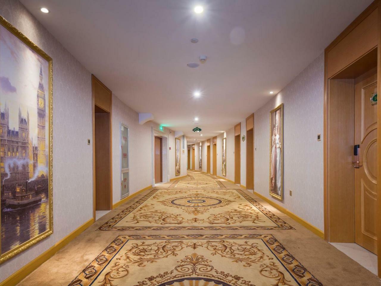 Vienna International Hotel Fenghua Zhongshan Road Экстерьер фото