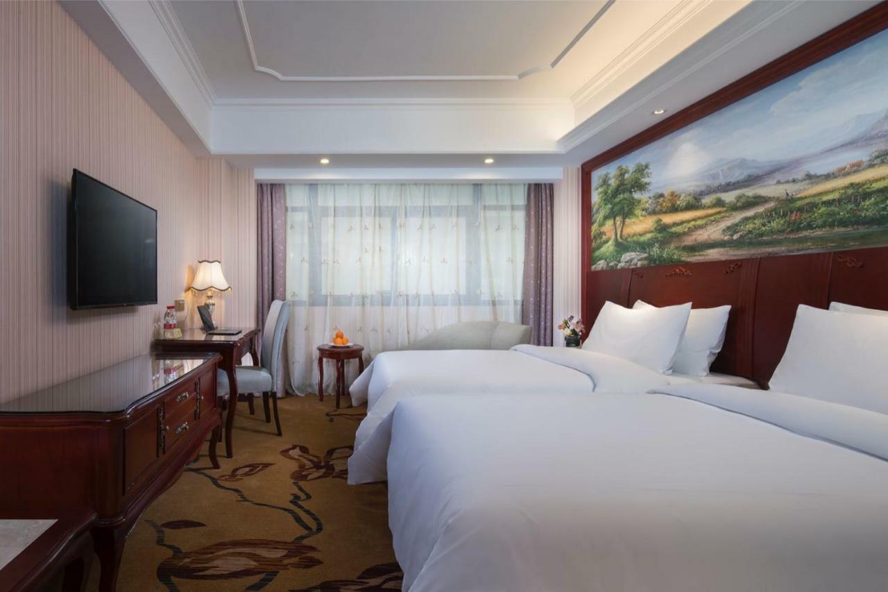 Vienna International Hotel Fenghua Zhongshan Road Экстерьер фото